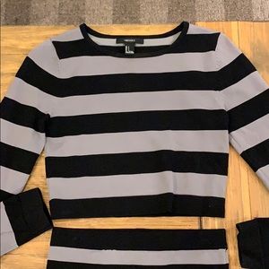 Forever 21 Skirts - Body con skirt and crop top set striped Forever 21 Skirts - Body con skirt and crop top set striped